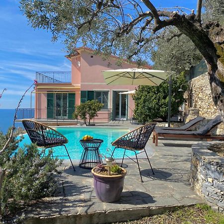 Appartamento CasaViva - Ampio Trilocale vista mare con piscina - Pieve Alta Pieve Ligure Esterno foto