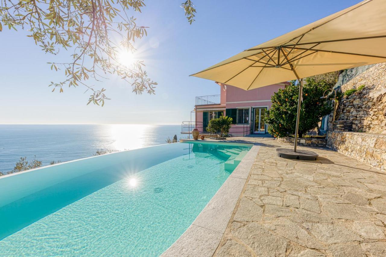 Appartamento CasaViva - Ampio Trilocale vista mare con piscina - Pieve Alta Pieve Ligure Esterno foto